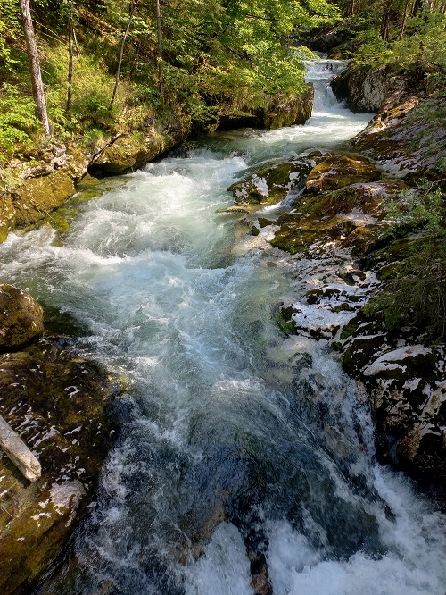 Wasser, Fluss, Bach, Lösungsorientierung
